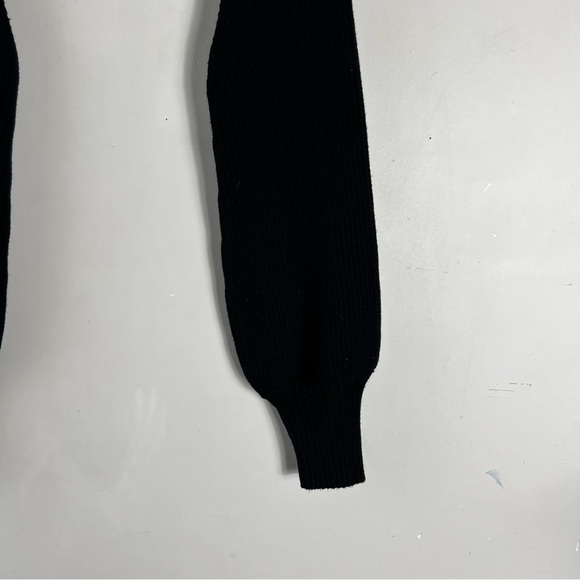 Zara Women’s Black Ribbed Knit Arm Warmer Turtleneck Size Medium Bubble Sleeve - Picture 10 of 13
